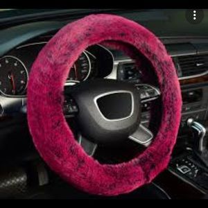 FROST FLUFFY MICROFIBER PLUSH STEERING WHEEL COVER